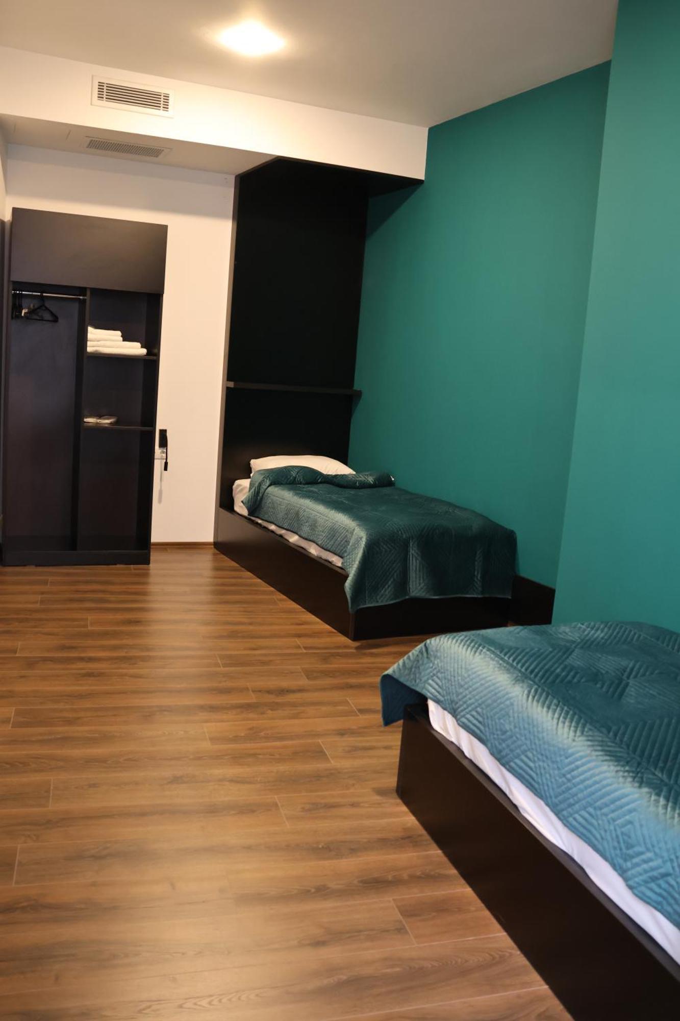 Prior Hotel Призрен Экстерьер фото